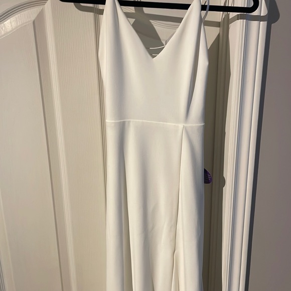 BNWT sz Small long white dress - Picture 1 of 6